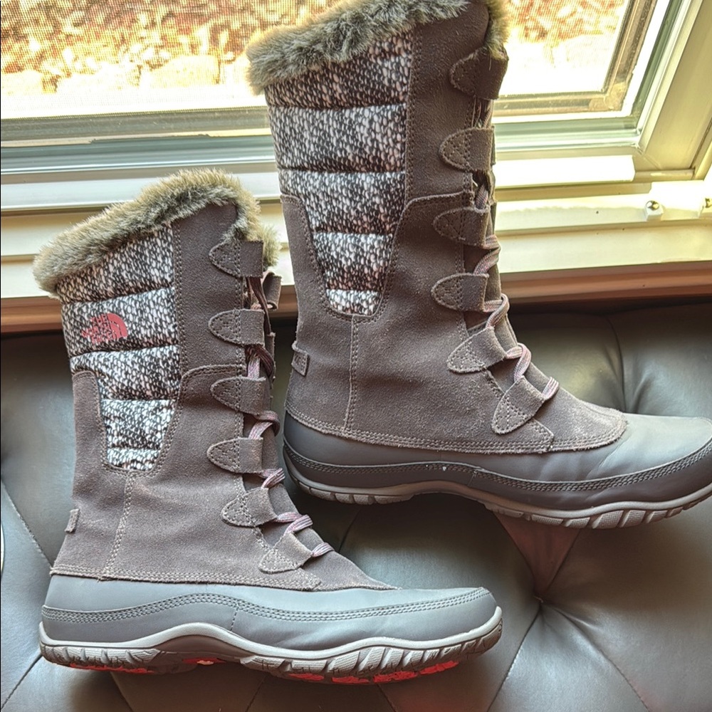 The North Face Women's Gray Winter Boots